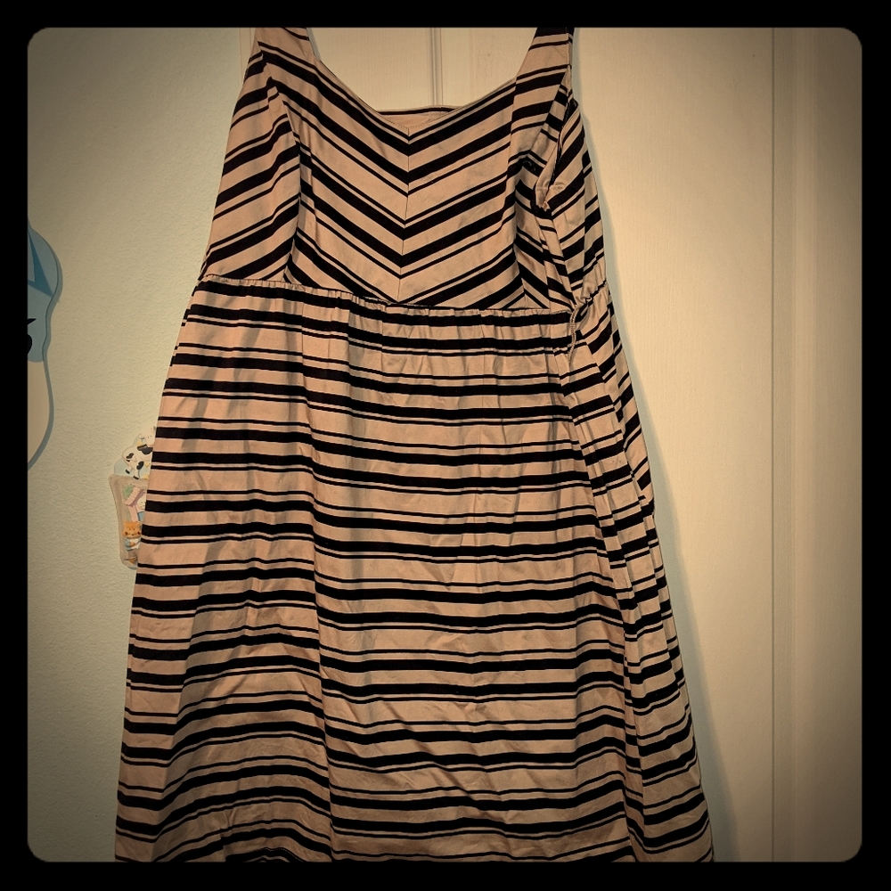 Motherhood Maternity Dress